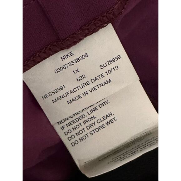 EXCELLENT Maroon Nike Spandex Shorts SIZE 1X use for swimming or athletics - Picture 3 of 3